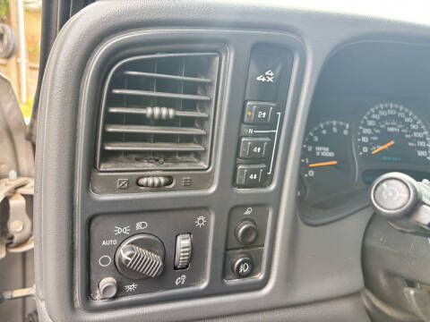 2004 GMC Sierra 2500HD SLT