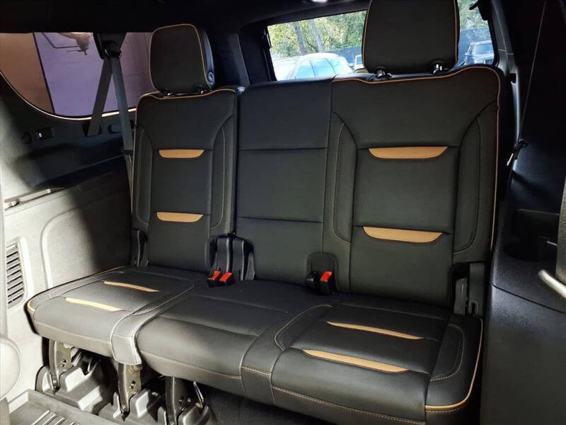 2021 GMC Yukon XL AT4