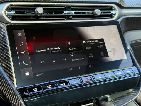 2025 Aston Martin Vanquish