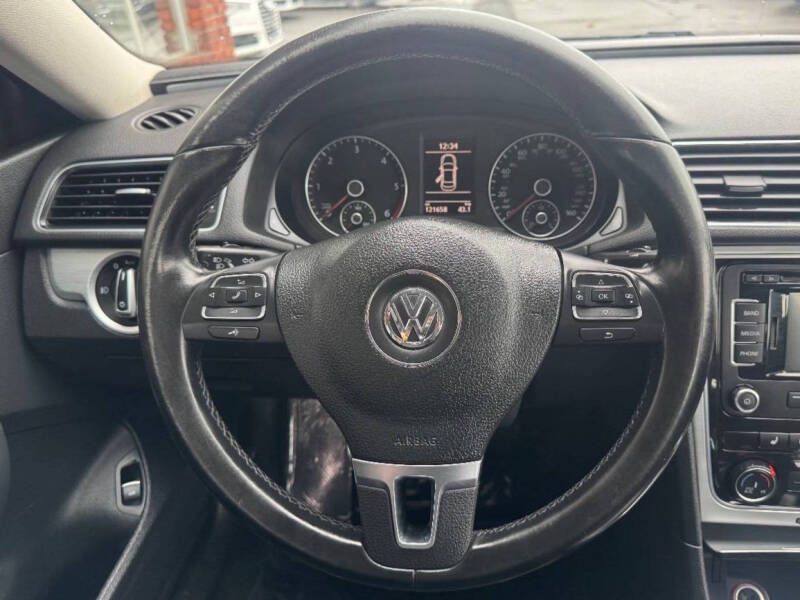 2013 Volkswagen Passat TDI SE