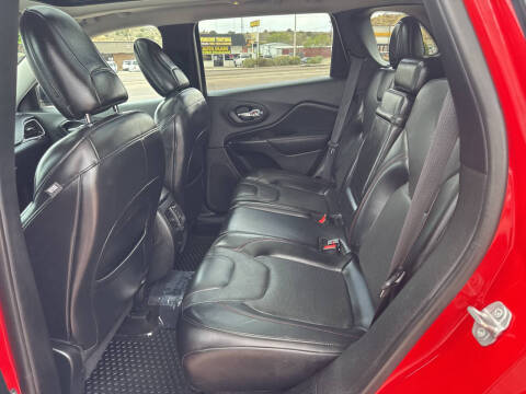 2019 Jeep Cherokee Trailhawk