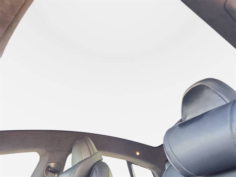 2020 Tesla Model S Long Range