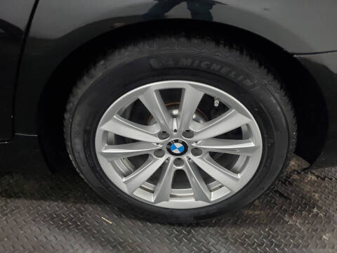 2015 BMW 5 Series 528i xDrive