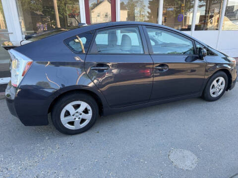 2010 Toyota Prius III