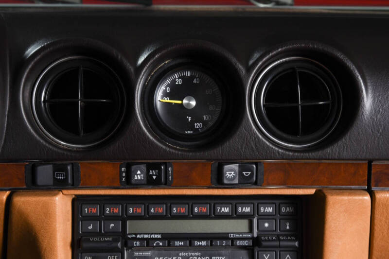 1988 Mercedes-Benz 560-Class 560 SL