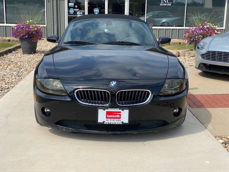 2005 BMW Z4 2.5i