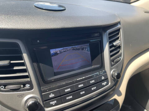 2017 Hyundai Tucson SE