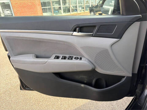 2020 Hyundai Elantra