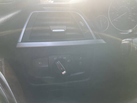 2016 BMW 3 Series 328i