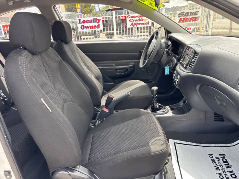 2009 Hyundai Accent GS
