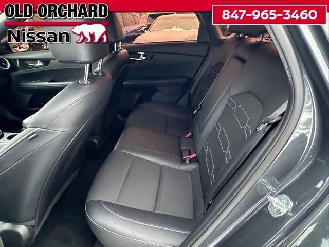 2022 Kia Forte GT Line