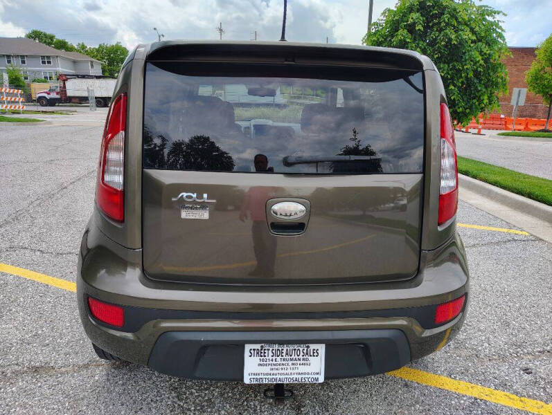2013 Kia Soul +