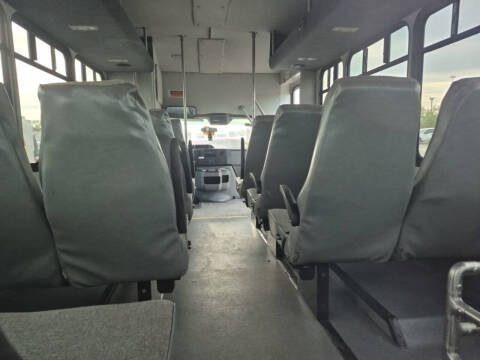 2012 Ford E-Series E-350 SD