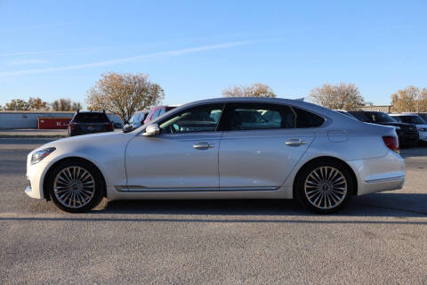 2020 Kia K900 Luxury