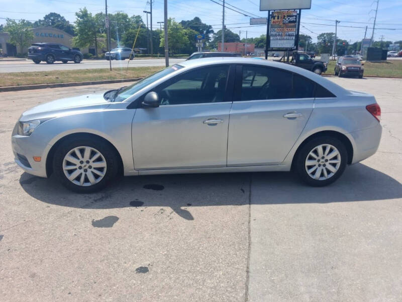 2011 Chevrolet Cruze LS