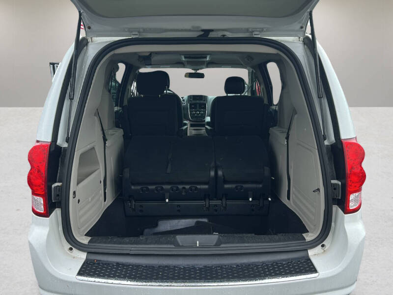 2017 Dodge Grand Caravan SE