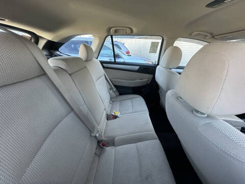 2018 Subaru Outback 2.5i