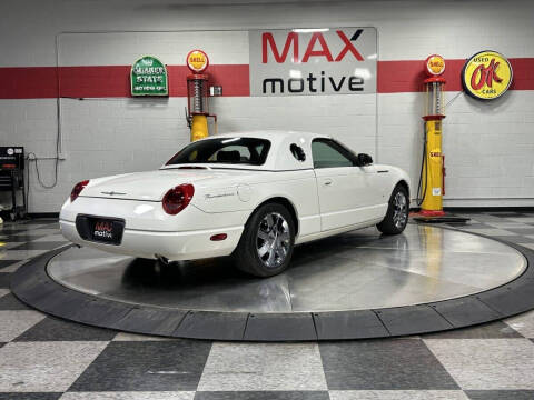 2003 Ford Thunderbird