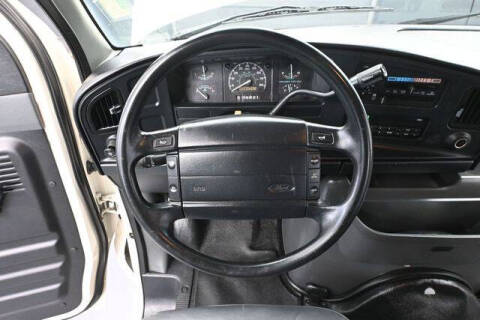 1995 Ford E-150 XL