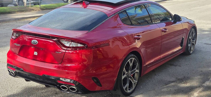 2018 Kia Stinger GT1