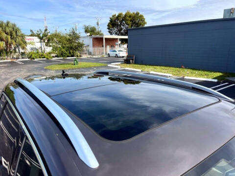 2011 Volkswagen Touareg Hybrid