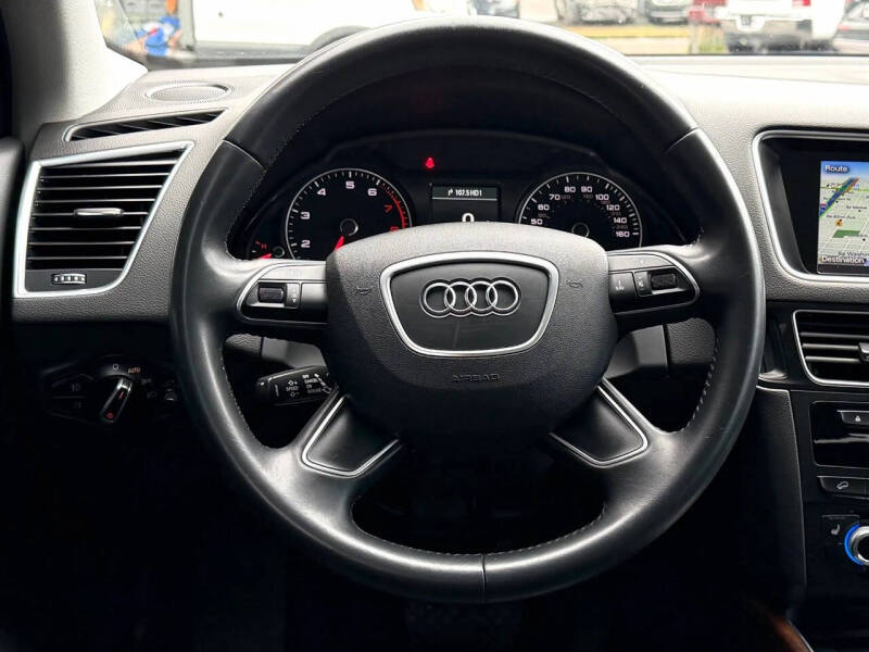 2016 Audi Q5 2.0T quattro Premium Plus