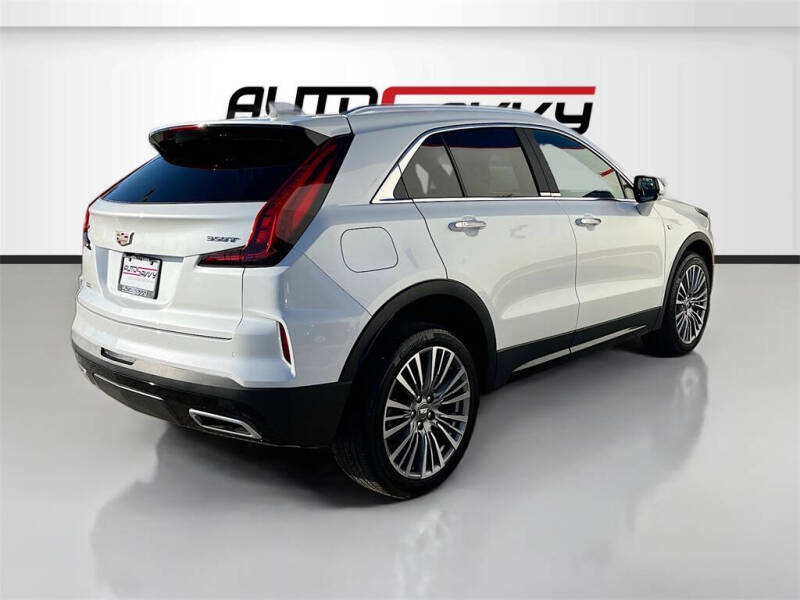 2024 Cadillac XT4 Premium Luxury
