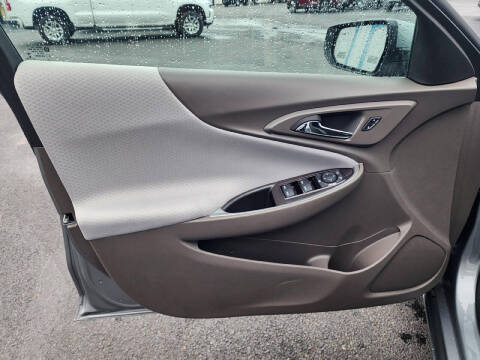 2025 Chevrolet Malibu LS