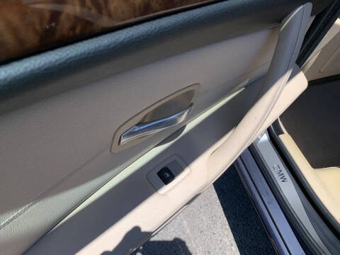2010 BMW 5 Series 528i