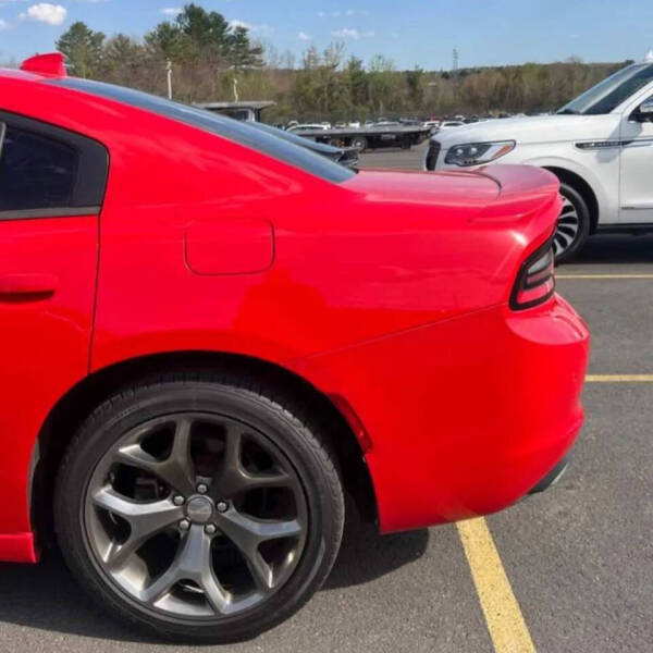2015 Dodge Charger SXT