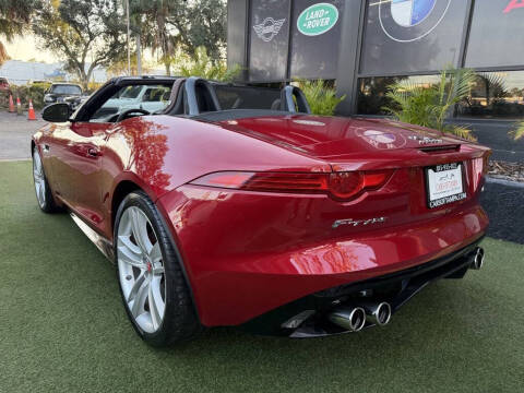2015 Jaguar F-TYPE V8 S