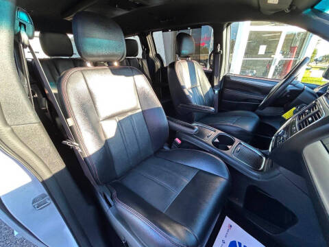 2017 Dodge Grand Caravan GT