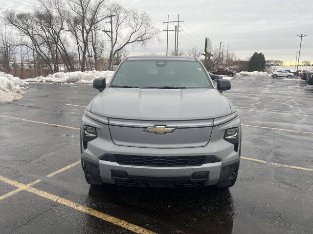 2025 Chevrolet Silverado EV LT