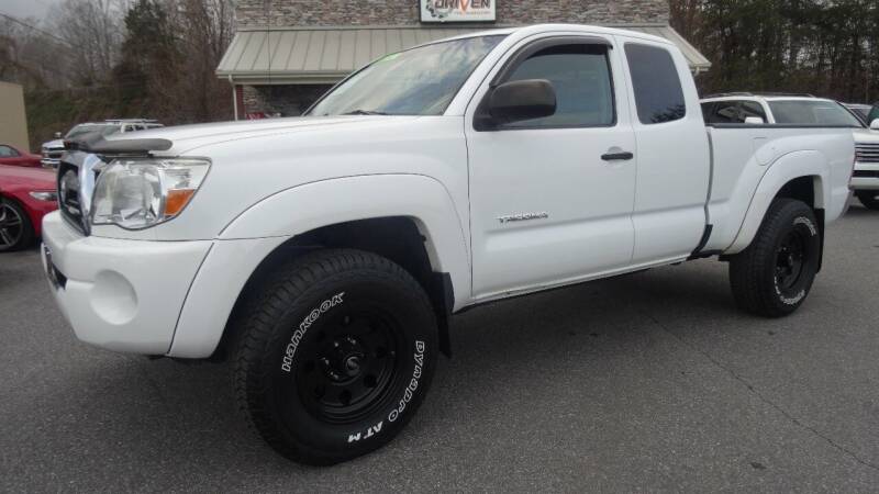2007 Toyota Tacoma for sale at Driven Pre-Owned in Lenoir NC