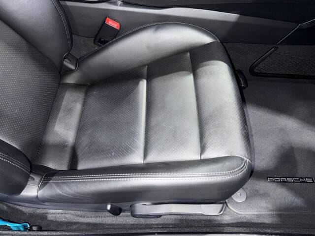 2019 Porsche 718 Cayman