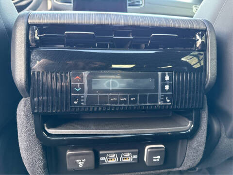 2024 Jeep Wagoneer Series III