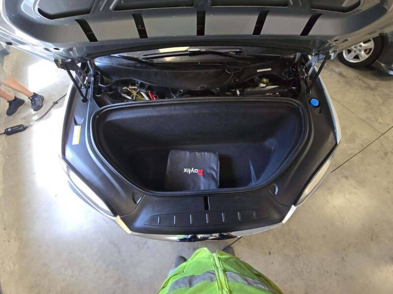 2016 Tesla Model X 75D