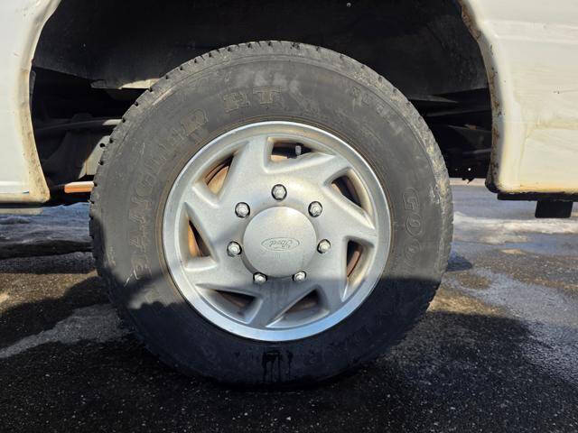 2013 Ford E-Series E-150