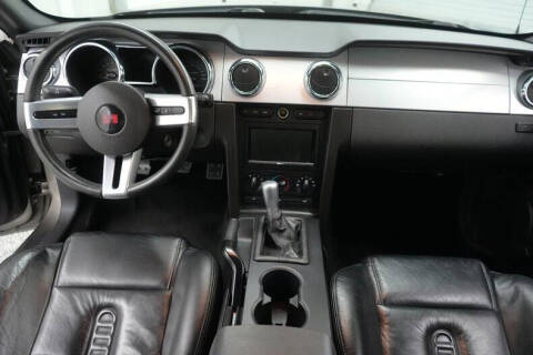 2005 Ford Mustang