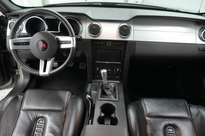 2005 Ford Mustang