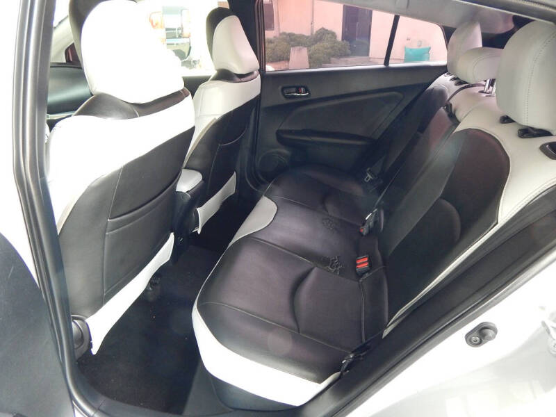 2017 Toyota Prius Two