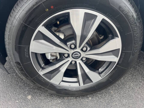 2023 Nissan Murano SV