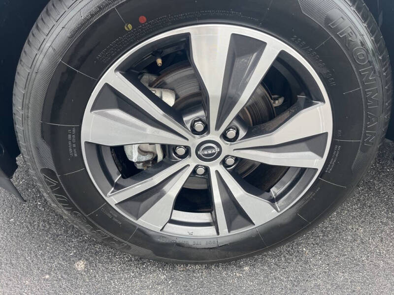 2023 Nissan Murano SV