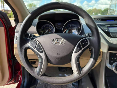 2012 Hyundai Elantra