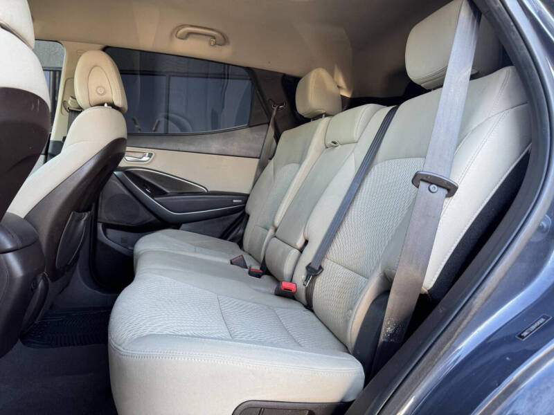 2017 Hyundai Santa Fe Sport 2.4L