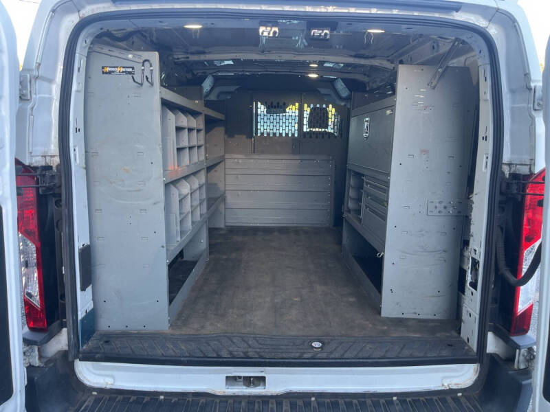 2016 Ford Transit Base photo 18