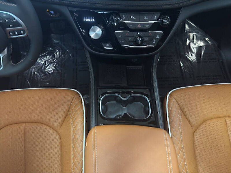2026 Chrysler Pacifica Pinnacle