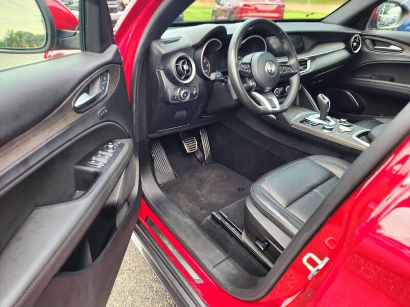 2022 Alfa Romeo Stelvio Ti