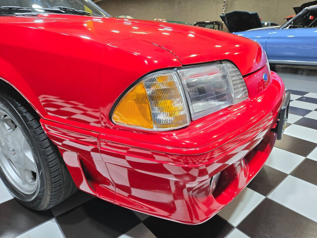 1992 Ford Mustang 33