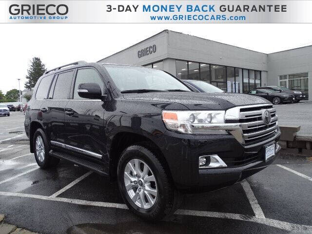 2019 Toyota Land Cruiser